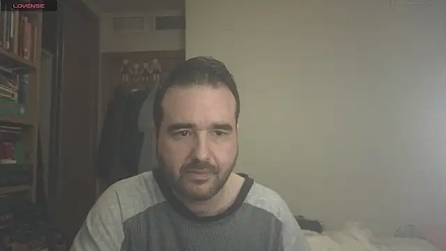 curiosillo83 online show from 03-08-25, 08:11