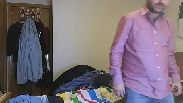 curiosillo83 online show from 03-25-26, 03:29