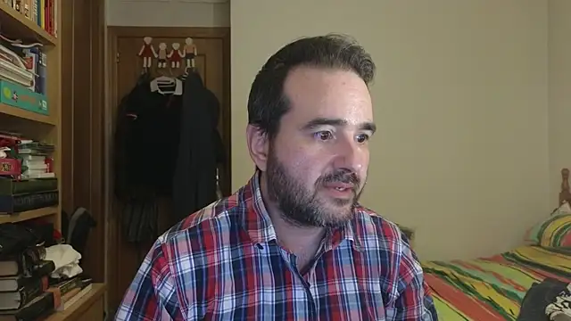curiosillo83 online show from 06-01-26, 02:30