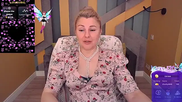 Snapshot of Candy_Long chatting on 05-23-26, 06:07 Candy Long online show from 05-23-26, 06:07