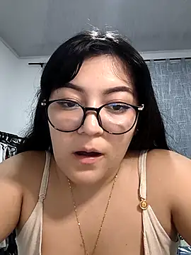 Sakura 0505 online show from 02-06-26, 11:52