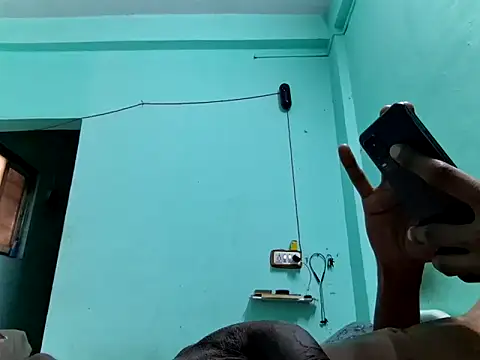 Rohitb9 online show from 05-18-26, 11:38