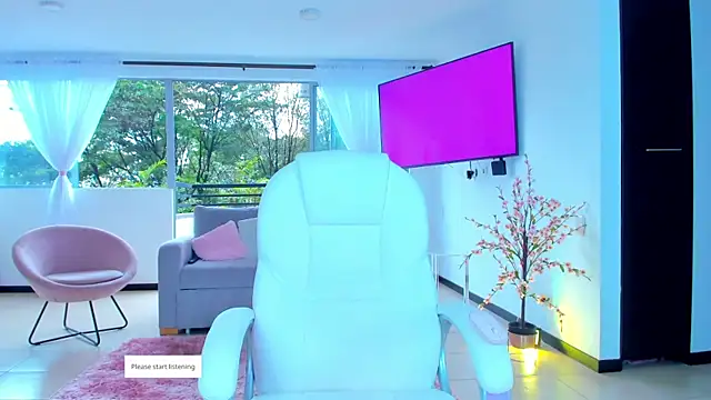 Snapshot of Sophi_Jonnes chatting on 02-05-25, 01:54 Sophi Jonnes online show from 02-05-25, 01:54