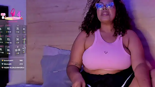  nickypurple  online show from 02-23-25, 07:28