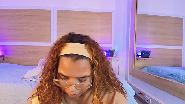  nickypurple  online show from 07-20-26, 06:43