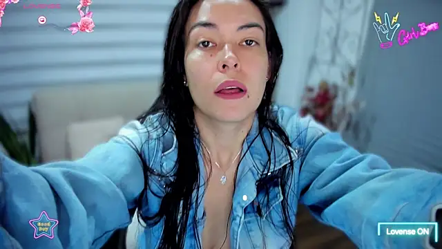 Lunlunera online show from 02-21-26, 07:09