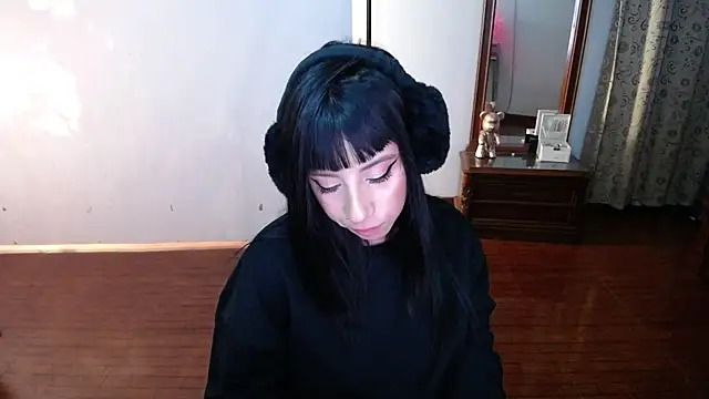 Snapshot of _holy_1 chatting on 02-15-25, 03:09 holy 1 online show from 02-15-25, 03:09