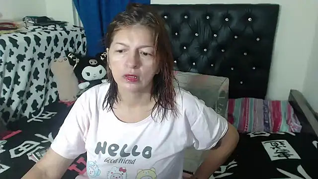 Snapshot of jellyfishhot chatting on 11-26-25, 09:27 jellyfishhot online show from 11-26-25, 09:27