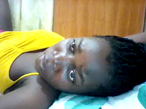 Snapshot of Alessandrajenna chatting on 02-18-25, 09:54 Alessandrajenna online show from 02-18-25, 09:54