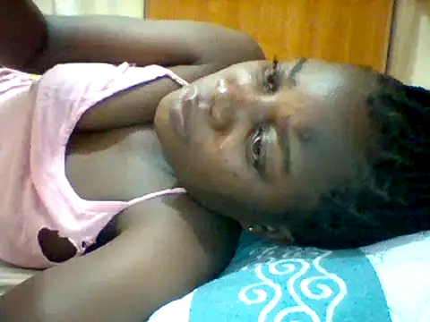 Snapshot of Alessandrajenna chatting on 03-04-25, 06:47 Alessandrajenna online show from 03-04-25, 06:47