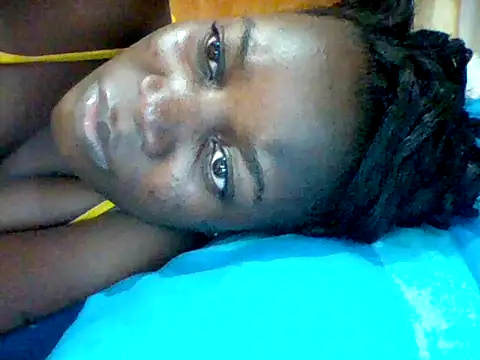 Snapshot of Alessandrajenna chatting on 09-19-25, 04:07 Alessandrajenna online show from 09-19-25, 04:07