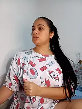 Snapshot of MEGAN_X0XX chatting on 12-15-24, 04:07 MEGAN X0XX online show from 12-15-24, 04:07