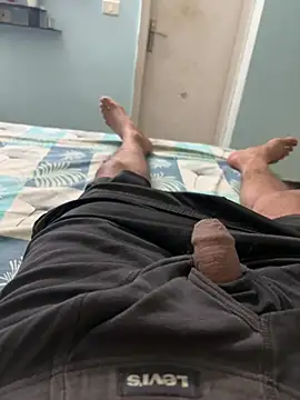 yourheroforfun online show from 04-07-26, 06:41