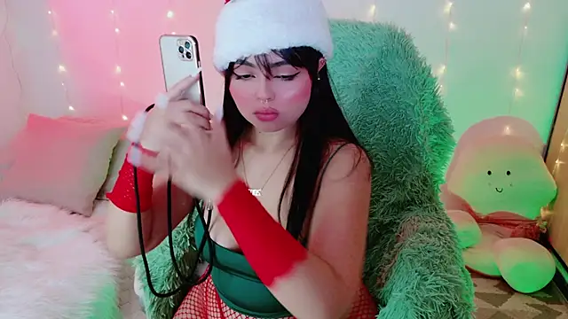 damn that booty online show from 12-13-24, 06:05