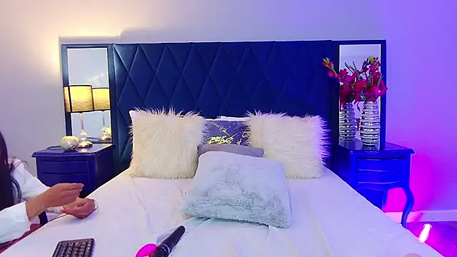 Margaret Saunders online show from 01-20-25, 10:37