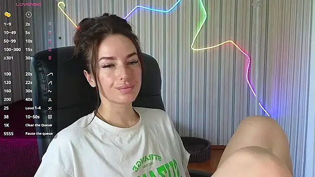xx adrihanna xx online show from 07-02-26, 06:41