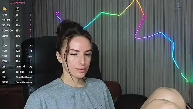 xx adrihanna xx online show from 07-13-26, 07:00