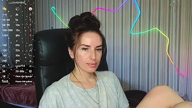 xx adrihanna xx online show from 07-23-26, 06:44