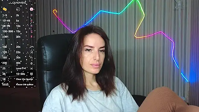 xx adrihanna xx online show from 07-24-26, 06:00
