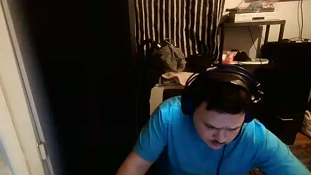 Bebemickey75 online show from 02-10-25, 08:10