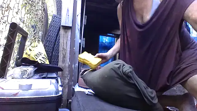 Snapshot of spundarella420 chatting on 09-24-25, 09:51 spundarella420 online show from 09-24-25, 09:51