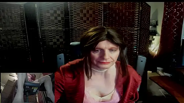 CharlotteAshton online show from 07-26-26, 01:18