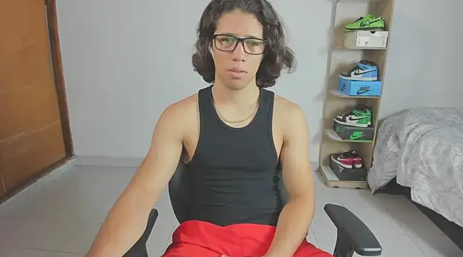 imtonny19 online show from 02-11-25, 02:35