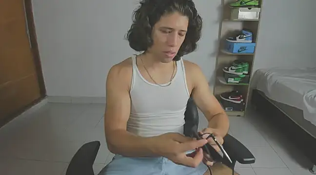 imtonny19 online show from 03-08-25, 01:14