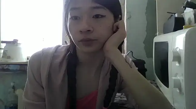 CarlyJoy online show from 02-10-25, 06:31