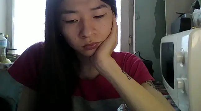 CarlyJoy online show from 02-16-25, 10:43