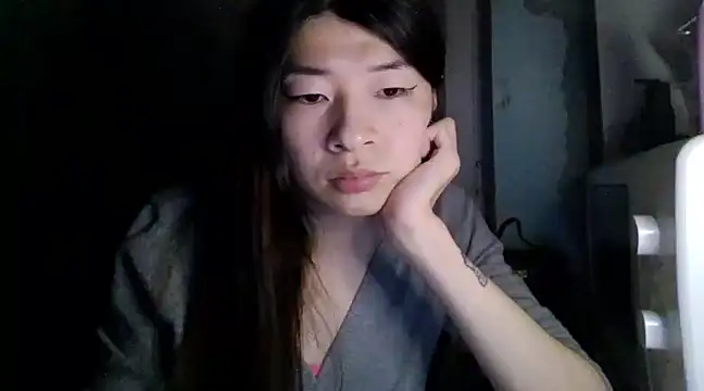 CarlyJoy online show from 03-04-25, 05:34