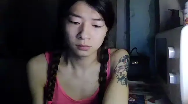 CarlyJoy online show from 03-10-25, 05:39