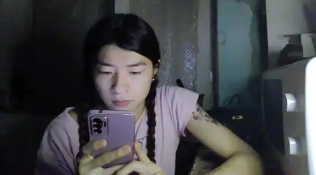 CarlyJoy online show from 03-18-25, 04:04