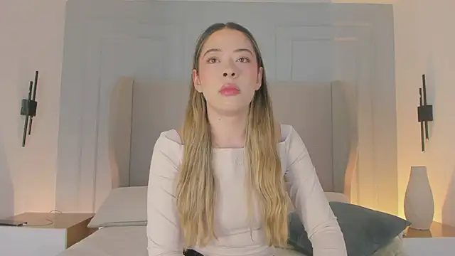 chloe d online show from 05-11-26, 01:06