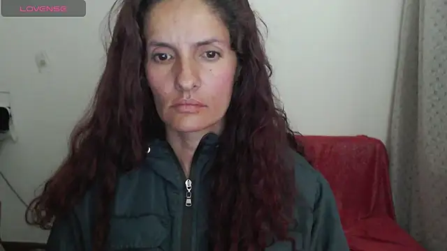 Snapshot of catalina_duran1 chatting on 05-07-26, 02:39 catalina duran1 online show from 05-07-26, 02:39