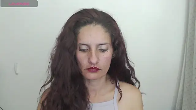 Snapshot of catalina_duran1 chatting on 07-05-26, 06:42 catalina duran1 online show from 07-05-26, 06:42