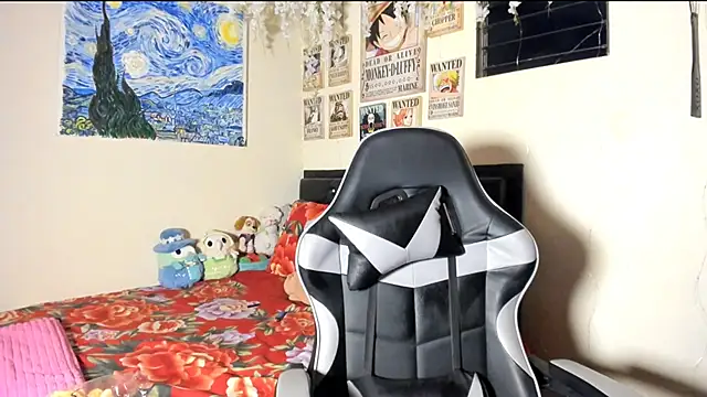 Snapshot of Cristal_Jonas@xh chatting on 02-21-25, 03:45 Cristal Jonasxh online show from 02-21-25, 03:45