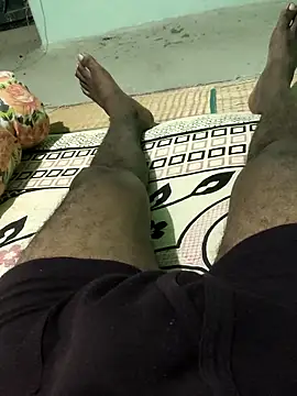 Snapshot of SILENT_FUCKER_01 chatting on 03-04-25, 05:03 SILENT FUCKER 01 online show from 03-04-25, 05:03