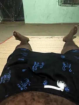 Snapshot of SILENT_FUCKER_01 chatting on 03-17-26, 11:24 SILENT FUCKER 01 online show from 03-17-26, 11:24