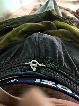 Snapshot of SILENT_FUCKER_01 chatting on 03-22-26, 03:54 SILENT FUCKER 01 online show from 03-22-26, 03:54