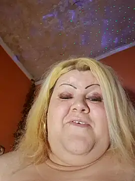 ducicsajsziii online show from 01-09-25, 02:07