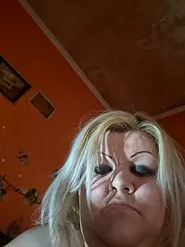 ducicsajsziii online show from 11-12-25, 02:06