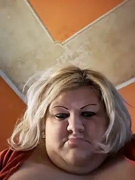 ducicsajsziii online show from 12-18-25, 08:48