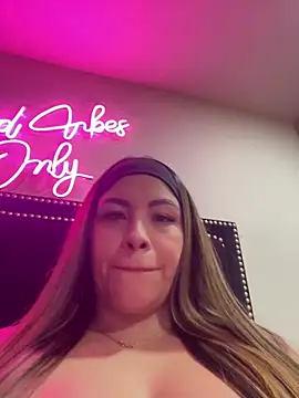 sexyyykloee online show from 05-19-26, 04:30