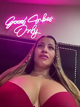 sexyyykloee online show from 06-23-26, 04:21
