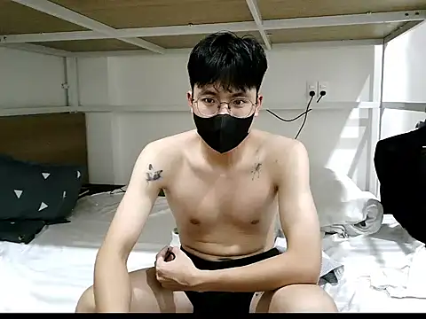 Gwencloudy online show from 11-05-25, 05:13