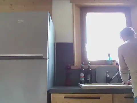 Madame Callie online show from 11-12-25, 01:44