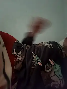 Snapshot of bruna_safadinhaa chatting on 10-12-25, 05:23 bruna safadinhaa online show from 10-12-25, 05:23