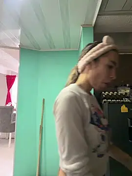 Niky 777 online show from 03-18-26, 04:10