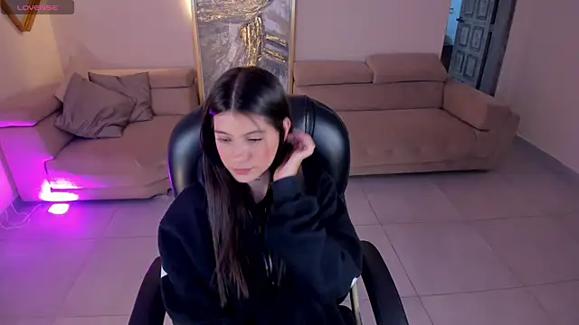 AlessiaCorleone  online show from 03-22-25, 03:53